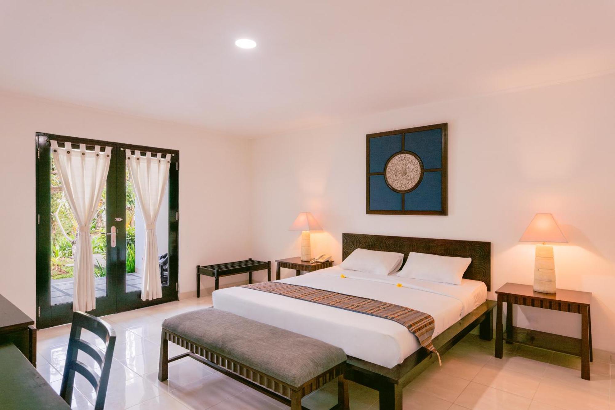 Legong Keraton Beach Hotel Canggu Kültér fotó