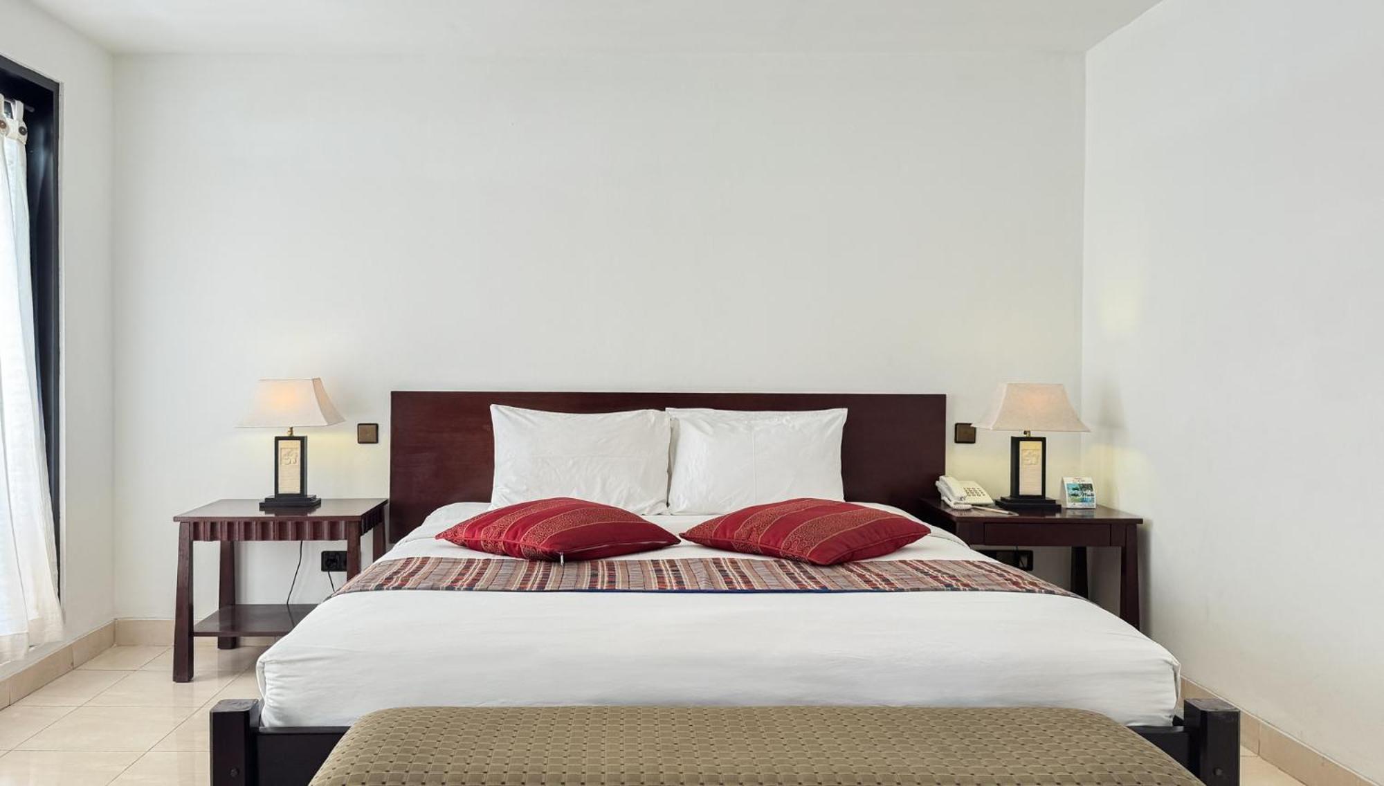 Legong Keraton Beach Hotel Canggu Kültér fotó