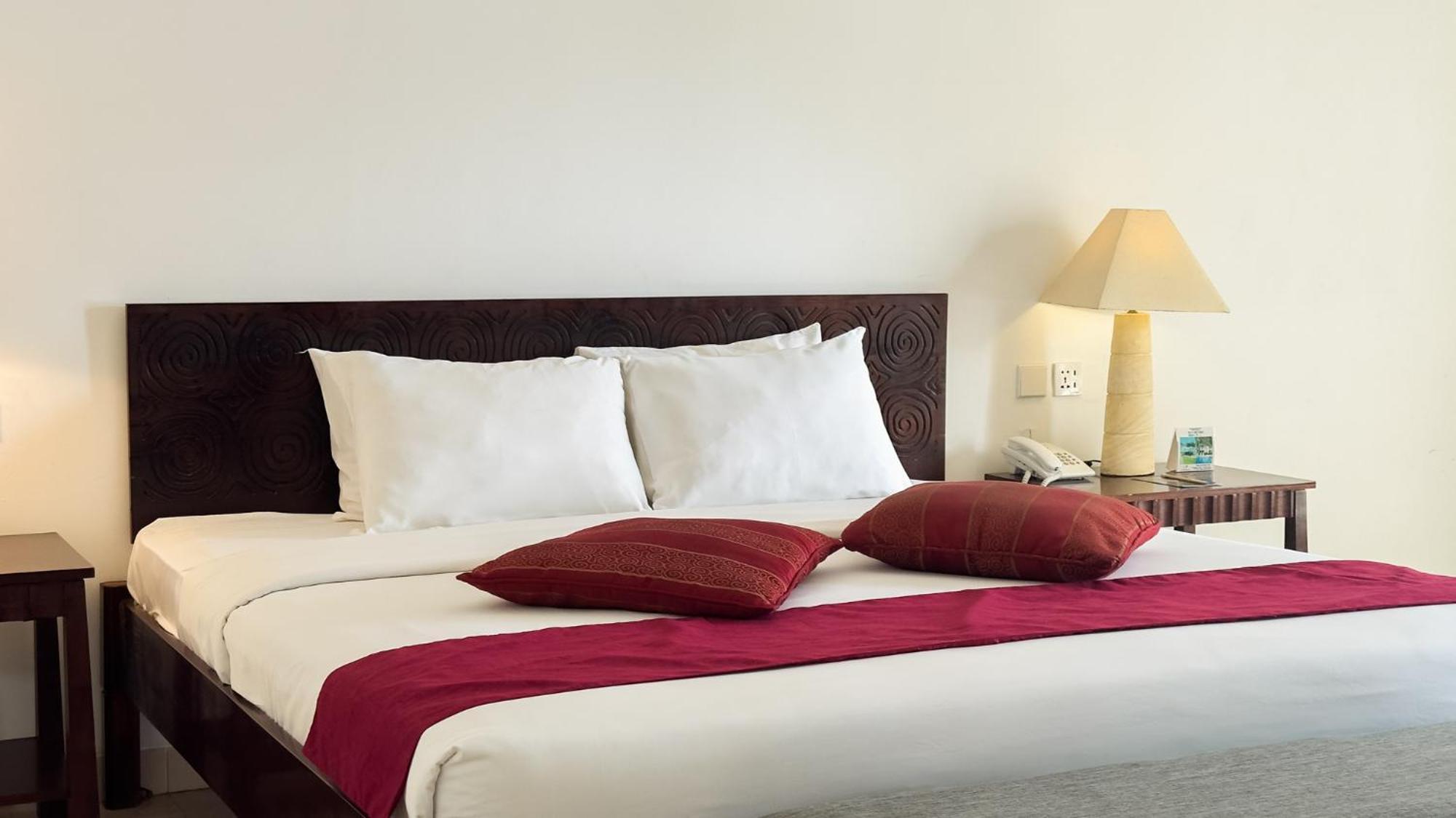 Legong Keraton Beach Hotel Canggu Kültér fotó
