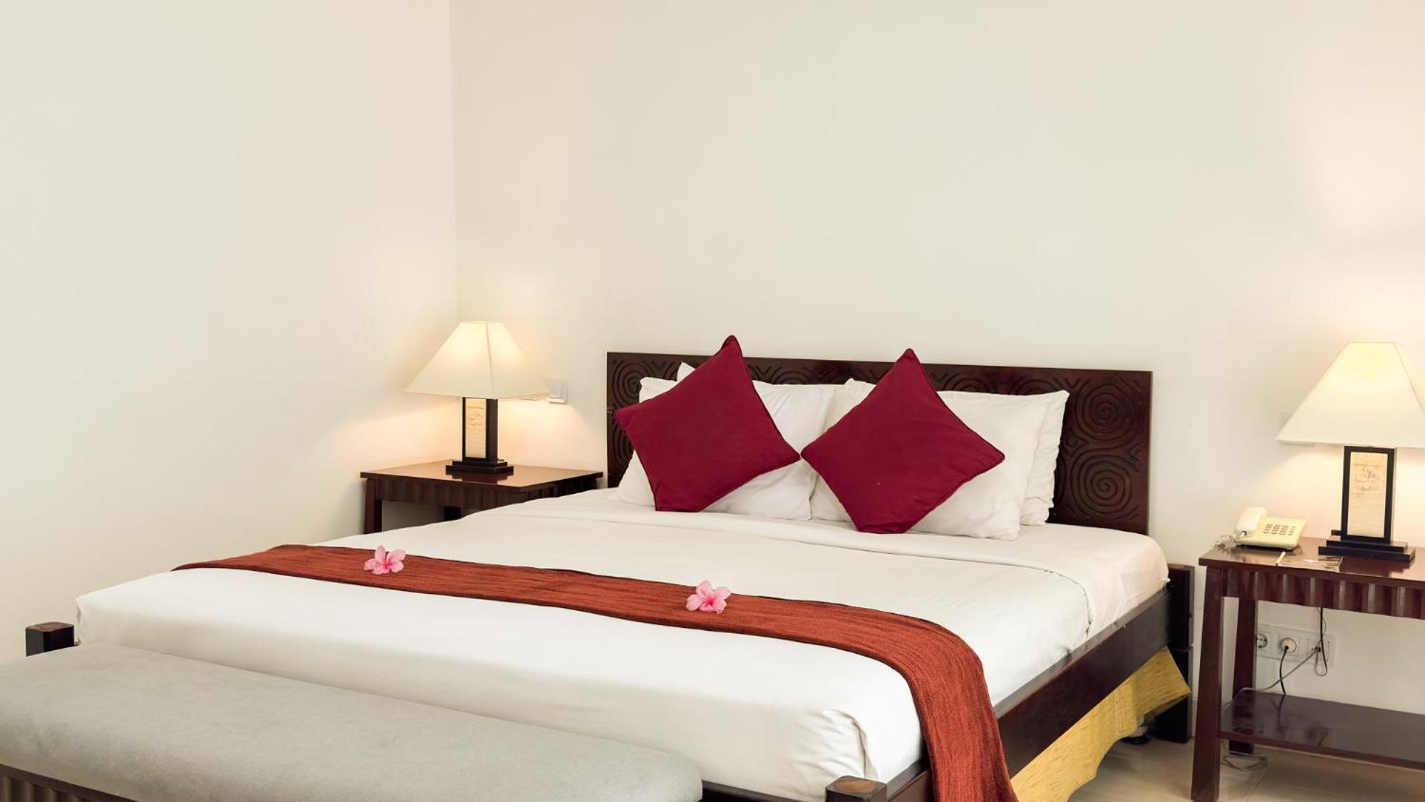Legong Keraton Beach Hotel Canggu Kültér fotó
