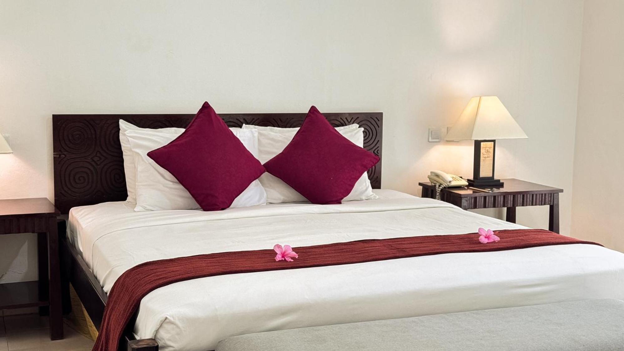 Legong Keraton Beach Hotel Canggu Kültér fotó