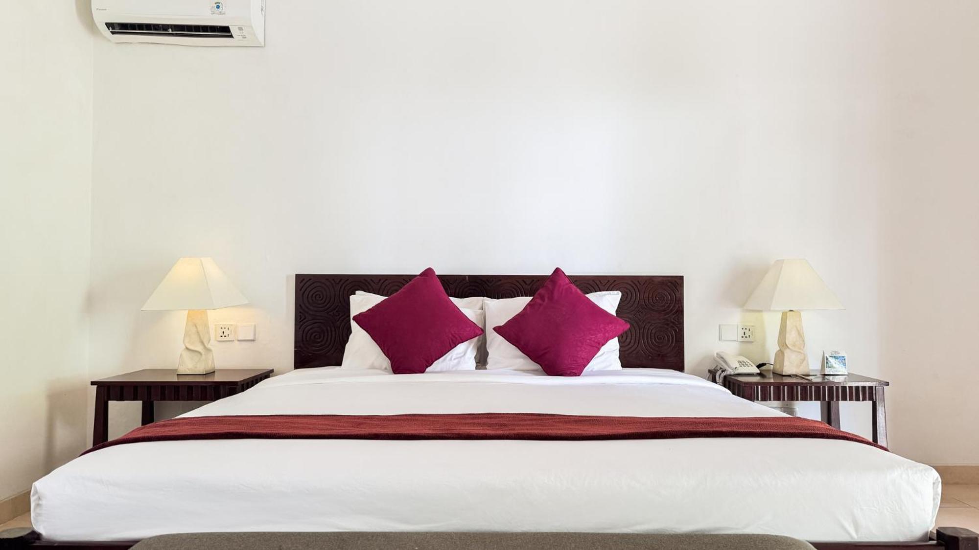 Legong Keraton Beach Hotel Canggu Kültér fotó